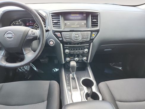 Used 2020 Nissan Pathfinder SV FWD image 11