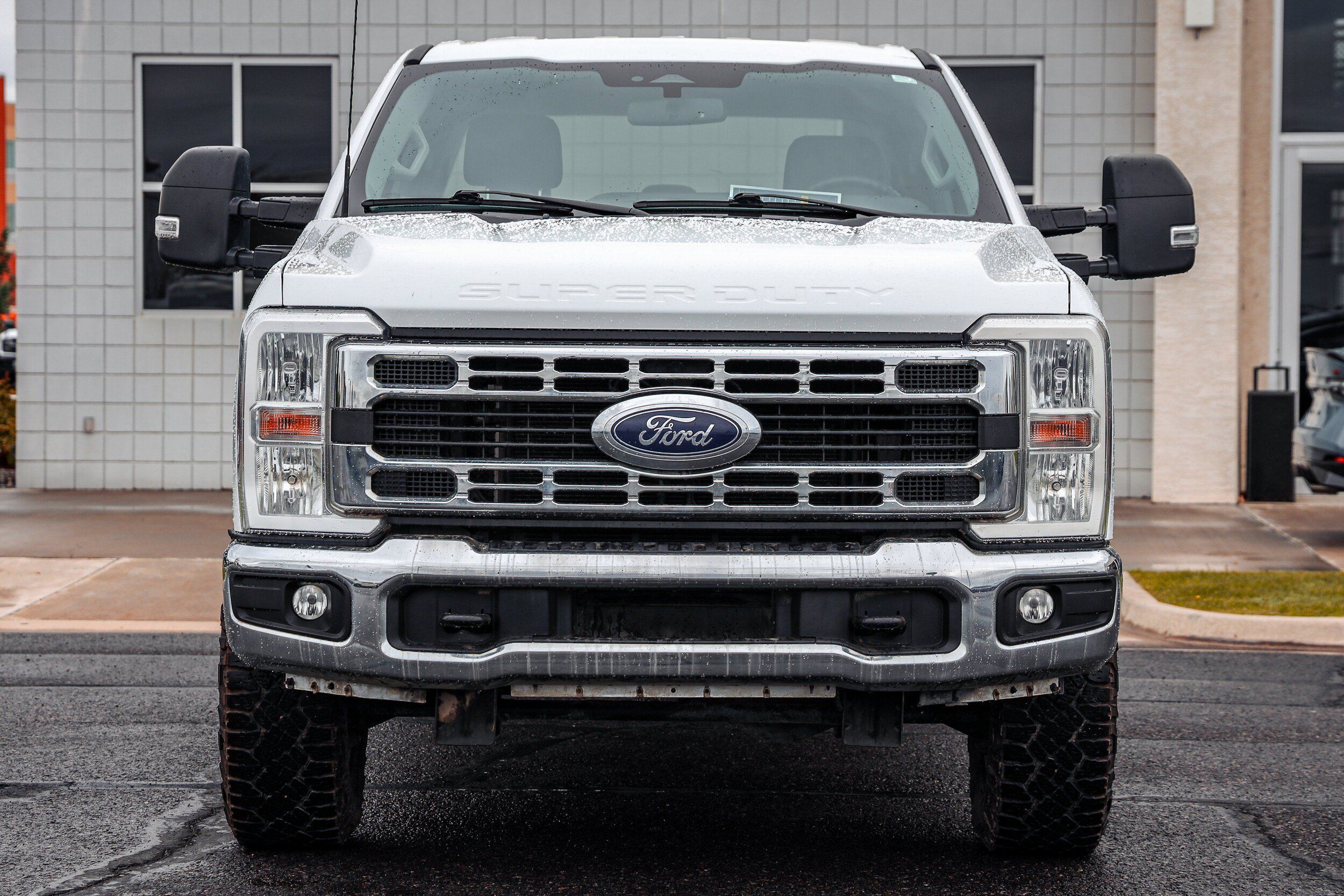Used 2023 Ford F250 XLT w/ FX4 Off-Road Package AWD/4WD image 2