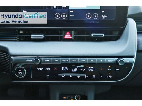 Certified 2025 Hyundai Ioniq 5 SEL RWD image 27