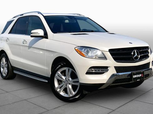 Used 2015 Mercedes-Benz ML 350 4MATIC image 3