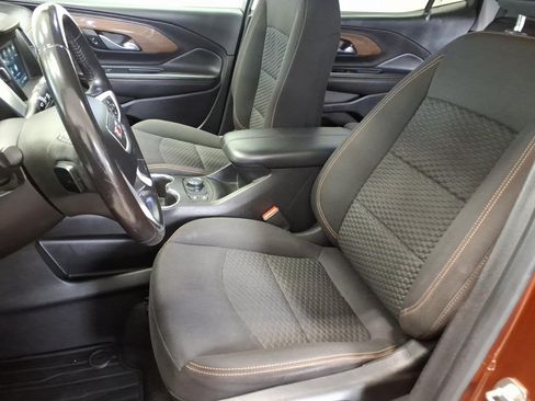Used 2019 GMC Terrain AWD SLE w/ Convenience Package w/ Driver Convenience Package image 17