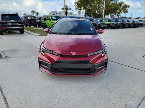 Used 2022 Toyota Corolla SE image 8