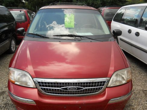 Used 2000 Ford Windstar SE image 2