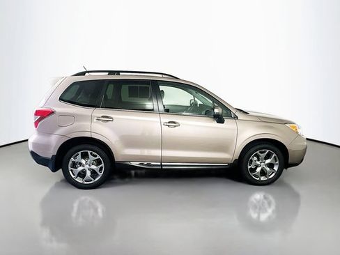 Used 2015 Subaru Forester 2.5i Touring AWD/4WD image 8