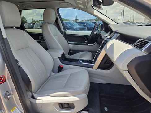 Used 2018 Land Rover Discovery Sport HSE AWD/4WD image 20