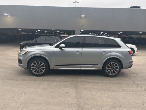 Used 2023 Audi Q7 2.0T Premium Plus w/ Premium Plus Package image 9