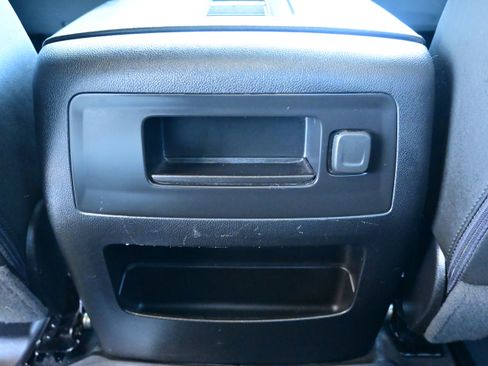 Used 2018 GMC Sierra 1500 Denali w/ Denali Ultimate Package image 16