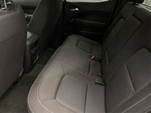 Used 2015 Chevrolet Colorado LT w/ LT Convenience Package AWD/4WD image 11