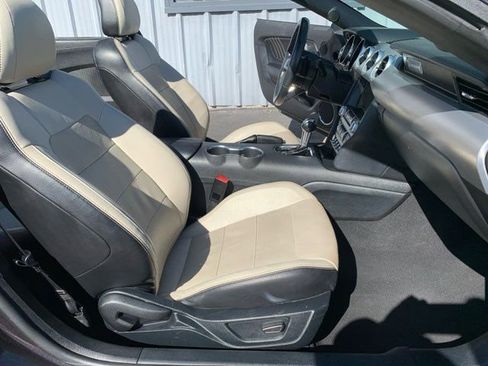 Used 2023 Ford Mustang GT Premium image 21