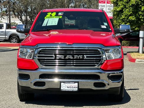 Used 2024 RAM 1500 Laramie AWD/4WD image 7