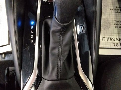 Used 2024 Toyota Corolla SE image 18