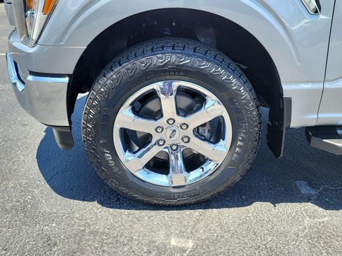 Used 2023 Ford F150 Lariat w/ Trailer Tow Package AWD/4WD image 5