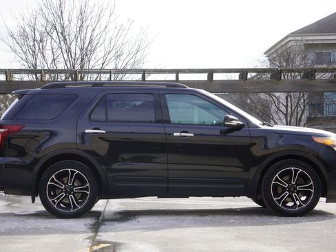 Used 2014 Ford Explorer Sport w/ Equipment Group 401A image 18