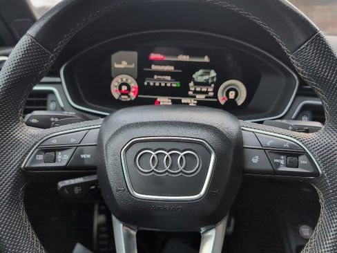 Used 2021 Audi S4 Premium Plus w/ Premium Plus Package image 16