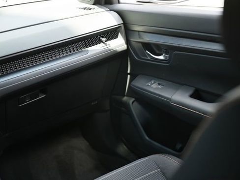 Certified 2024 Honda CR-V Sport image 31