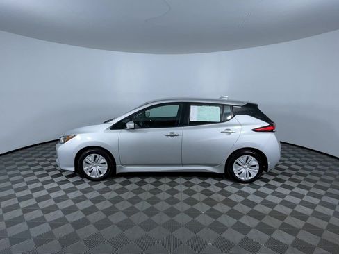 Certified 2025 Nissan Leaf S FWD image 5