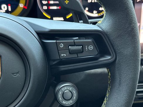 Certified 2025 Porsche 911 GT3 RS RWD image 29