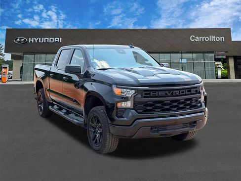 Used 2025 Chevrolet Silverado 1500 Custom Trail Boss w/ Turbomax Blackout Package AWD/4WD image 3