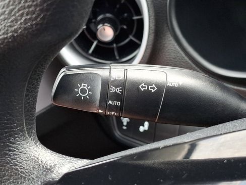 Used 2024 Kia Forte LXS w/ LXS Technology Package FWD image 24