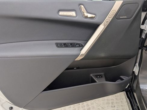 New 2026 BMW iX xDrive45 AWD/4WD image 21