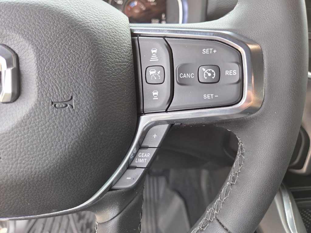 Used 2026 RAM 3500 Laramie w/ Towing Technology Group AWD/4WD image 35