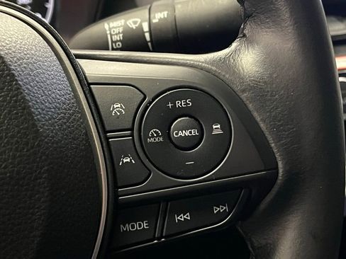 Used 2023 Toyota Corolla SE image 25