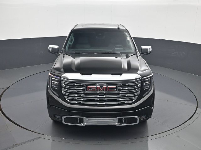Used 2024 GMC Sierra 1500 Denali AWD/4WD image 14
