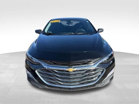 Used 2022 Chevrolet Malibu LS image 2