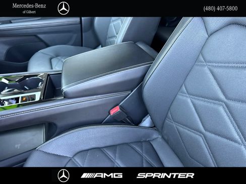 Used 2025 Volkswagen Atlas SE FWD image 15