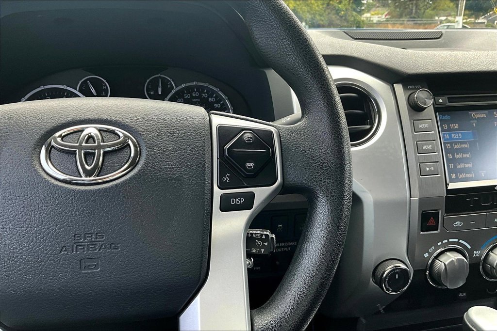 Used 2017 Toyota Tundra SR5 w/ SR5 Upgrade Package AWD/4WD image 25