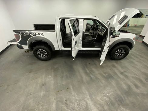 Used 2014 Ford F150 Raptor w/ Equipment Group 801A Luxury image 49
