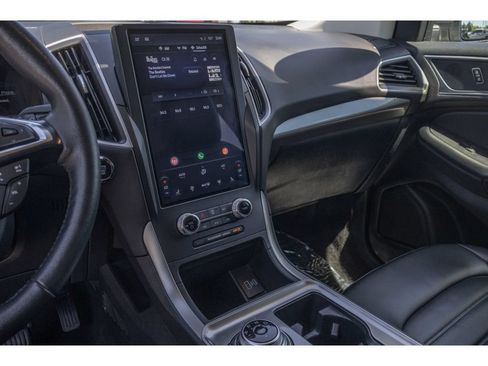 Used 2024 Ford Edge SEL AWD/4WD image 23