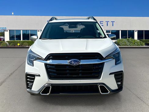 Used 2023 Subaru Ascent Touring AWD/4WD image 2