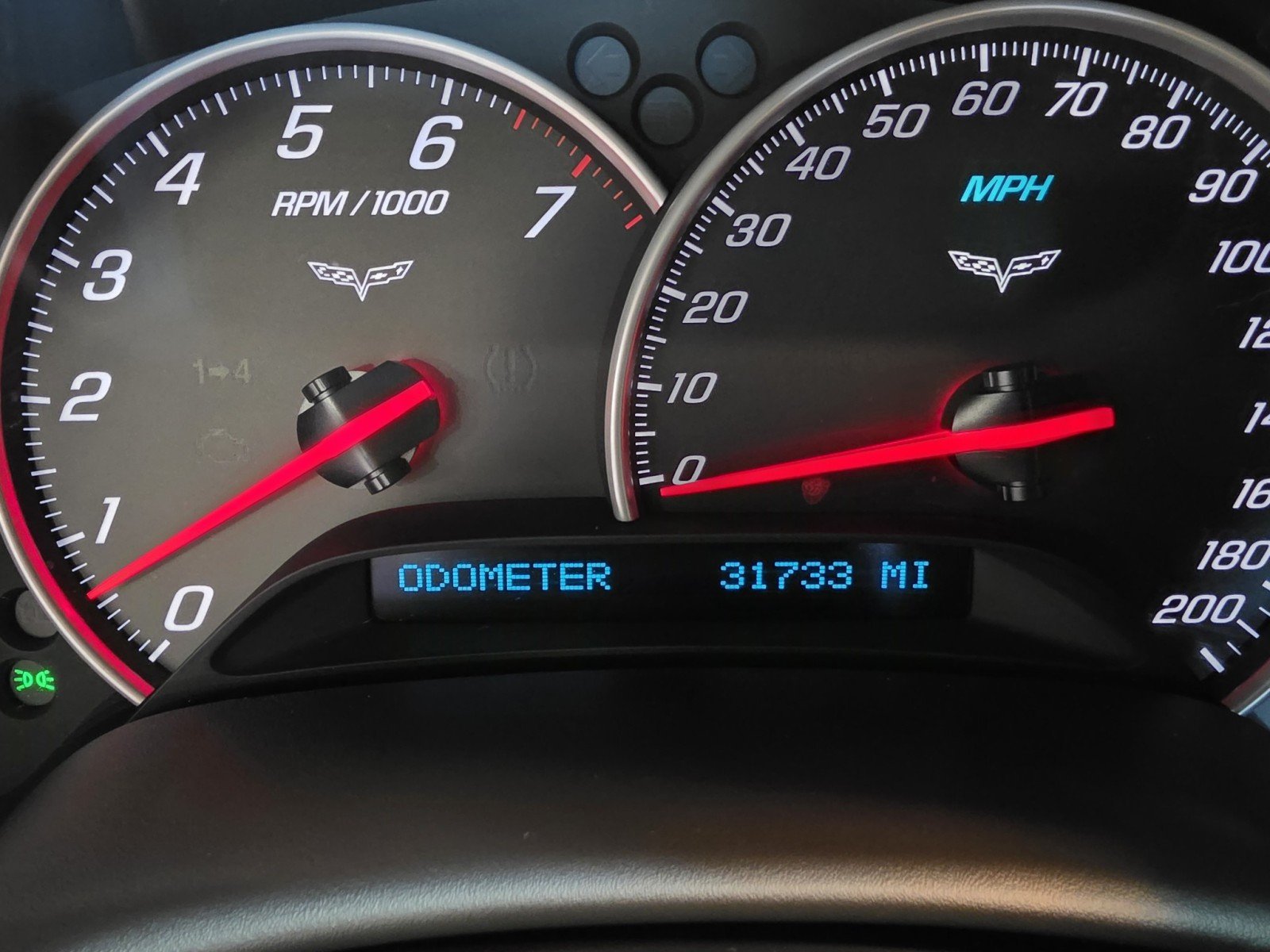 Used 2011 Chevrolet Corvette Grand Sport w/ Preferred Equipment Group RWD image 26