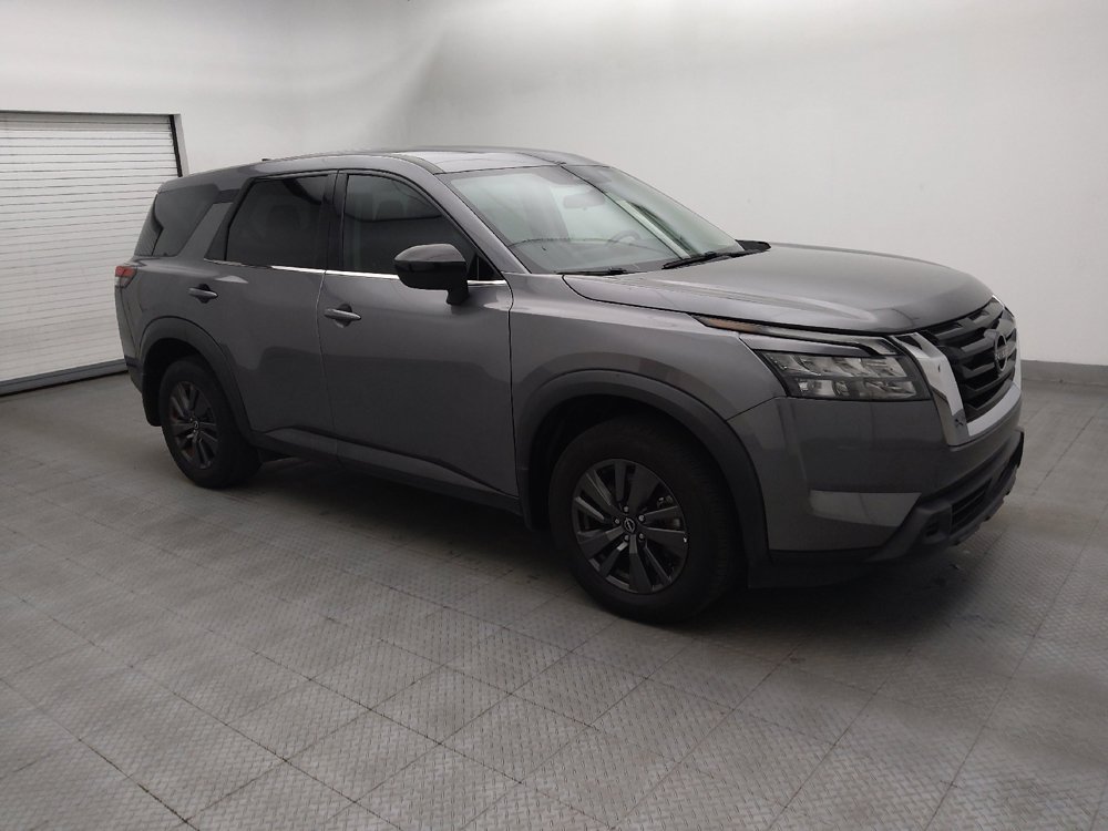 Used 2023 Nissan Pathfinder S w/ Cargo Package FWD image 11