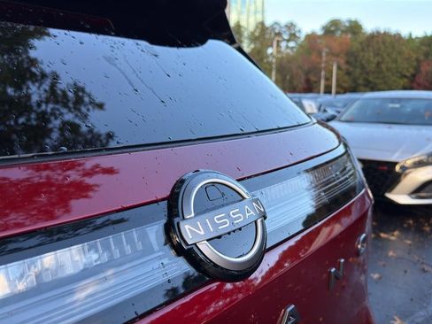 New 2026 Nissan Murano SL image 13