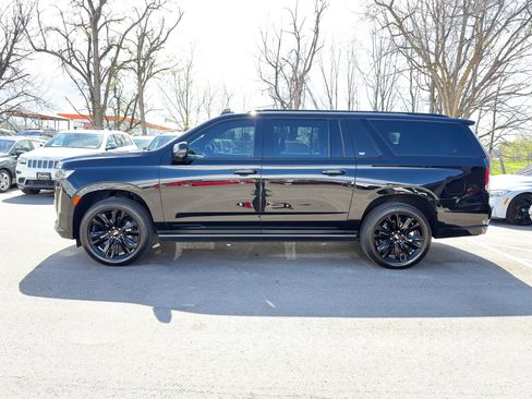 Used 2021 Cadillac Escalade ESV Sport w/ Driver Assist Tech Package image 8