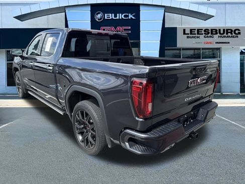 Used 2022 GMC Sierra 1500 Denali w/ Denali Carbonpro Edition AWD/4WD image 5