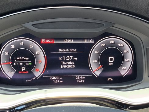 Used 2020 Audi Q8 Premium Plus AWD/4WD image 45