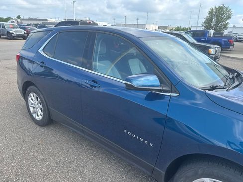 Used 2019 Chevrolet Equinox LT FWD image 23