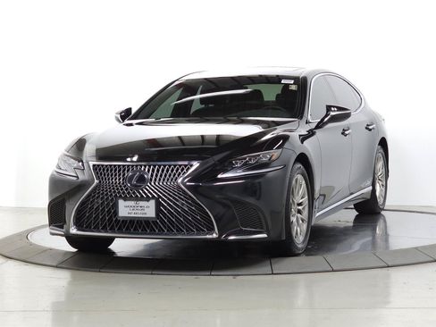 Used 2019 Lexus LS 500h AWD w/ Accessory Package (Z1) image 4