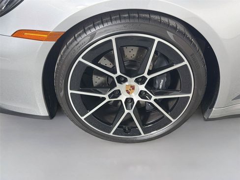 Used 2026 Porsche 911 Carrera T RWD image 11