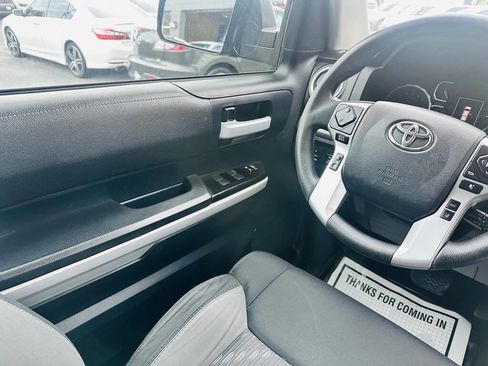 Used 2018 Toyota Tundra SR5 w/ TRD Off Road Package image 14