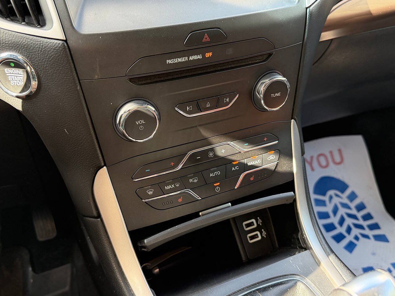 Used 2018 Ford Edge SEL w/ Equipment Group 201A AWD/4WD image 21