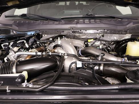 Used 2022 Ford F250 Lariat w/ Lariat Value Package image 21