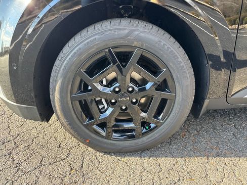 New 2026 Kia Carnival SX Prestige image 9