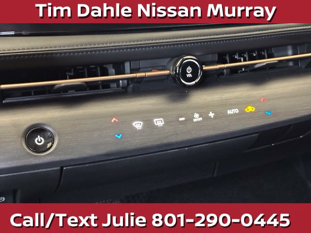 Used 2023 Nissan Ariya AWD image 29