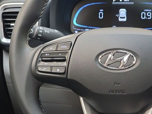 New 2026 Hyundai Venue SEL image 17