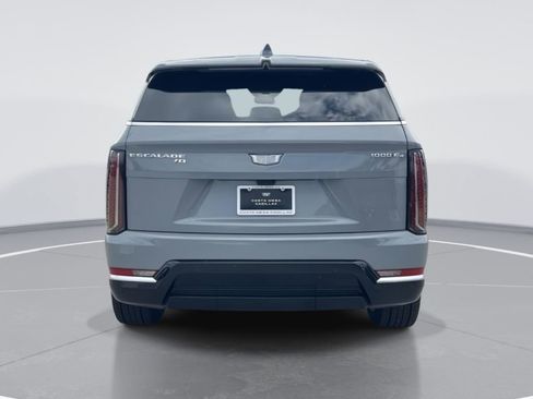 New 2026 Cadillac Escalade IQ Luxury 2 AWD/4WD image 4