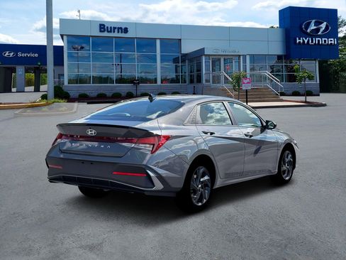 New 2026 Hyundai Elantra Sport FWD image 7
